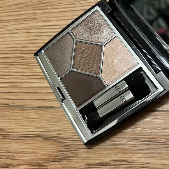 Dior Makeup Dior Quint Eyeshadow Palette In 669 Soft Cashmere